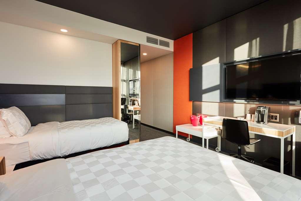 Alt Hotel Calgary East Village Phòng bức ảnh