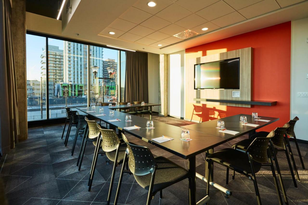 Alt Hotel Calgary East Village Ngoại thất bức ảnh